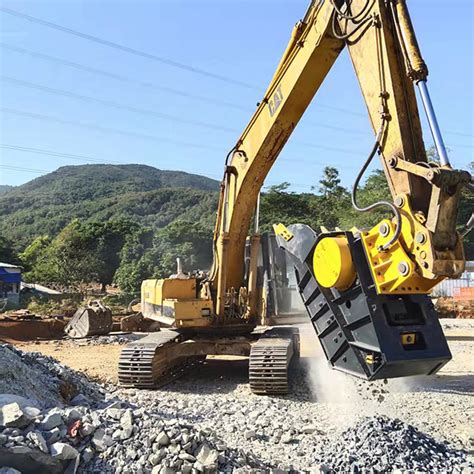 Excavator Crusher Bucket 